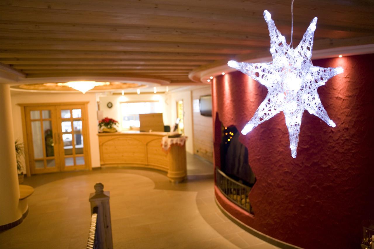 Vidor Resort Pozza di Fassa Exterior photo